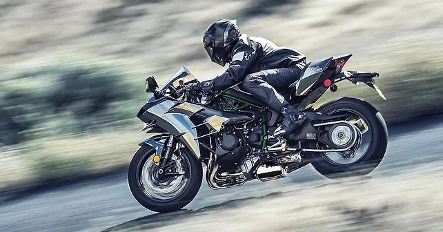 2019 Kawasaki Ninja H2 Photo Gallery - BikeWale