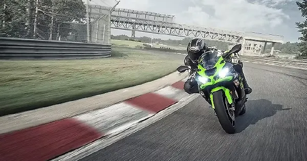 Kawasaki Ninja ZX-6R- What to expect - BikeWale