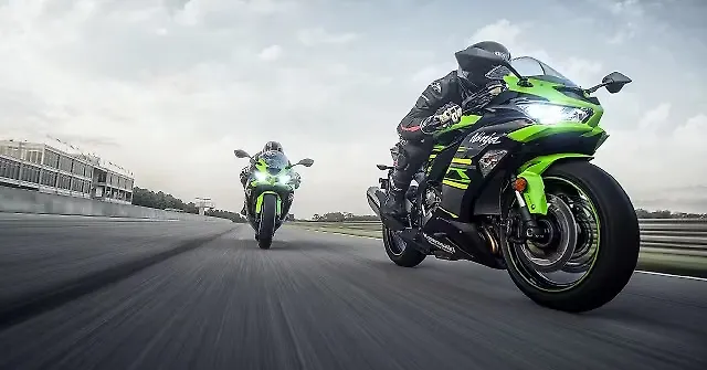 なぎさ　36 Ninja ZX-6R | 2026 | Kawasaki