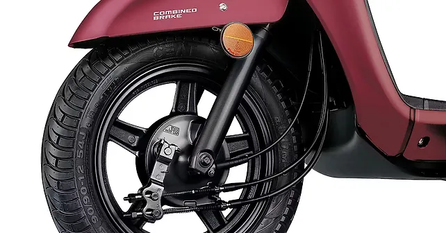 Suzuki Access 125 drum brake alloy wheel variant launched at Rs
