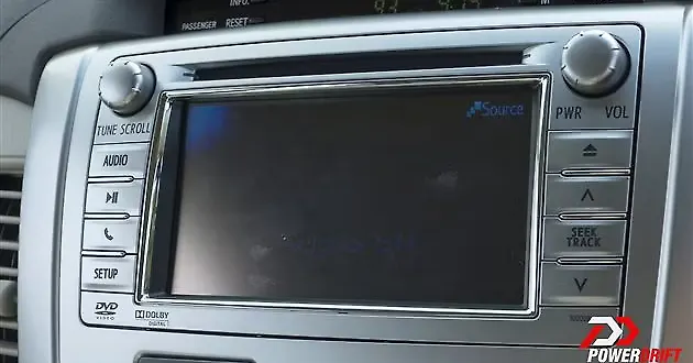 Toyota Innova [2013-2014] Infotainment - CarWale