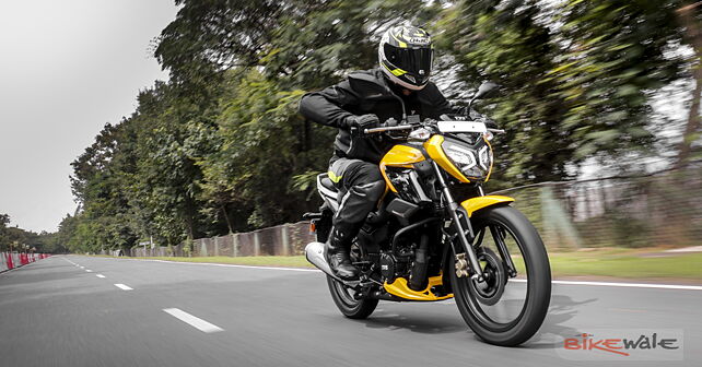 New TVS Raider 125: Review Image Gallery - BikeWale