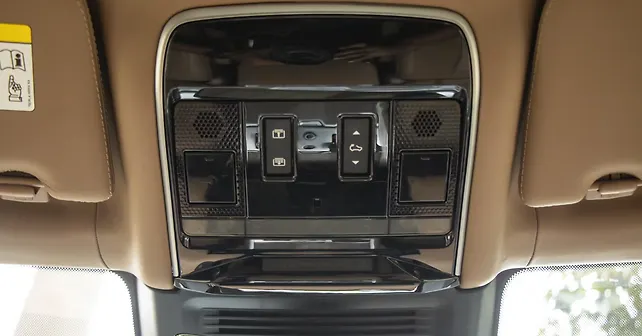Land Rover Range Rover Sunroof - CarWale