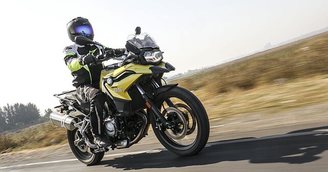 BMW F750 GS and F900 R temporarily discontinued in India - BikeWale