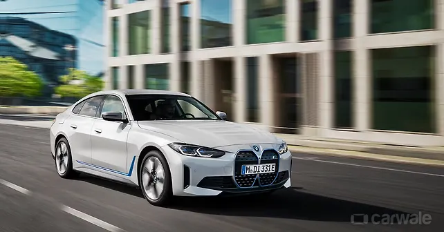 BMW i4 Reviews - Road Tests, First Drives and Expert Reviews on all ...