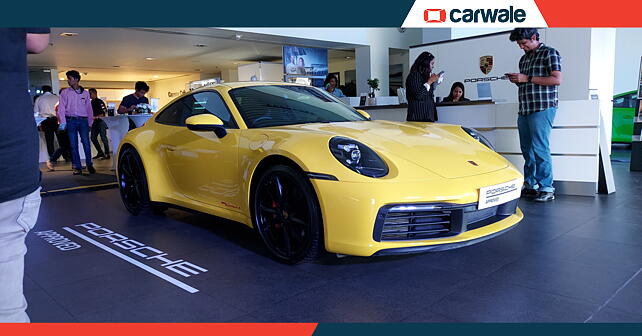 Porsche India ventures into the used car segment;  presents Porsche Approved Business