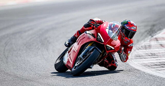 2023 Ducati Panigale V4 to get software updates - BikeWale