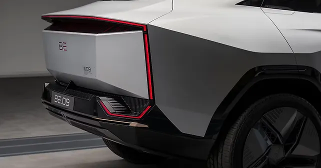 Mahindra BE.09 Exterior Closeups - CarWale
