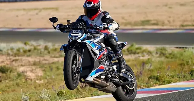 bmw-m-1000-rr-front-view2.jpeg