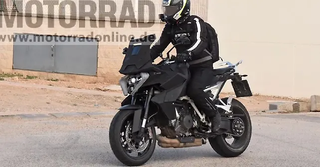 s1000xr vs super duke gt