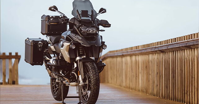 BMW R 1250 GS Ultimate Edition with additional equipment unveiled - BikeWale