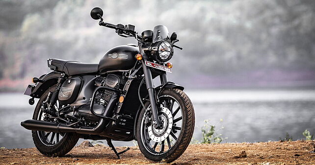 Royal Enfield Hunter 350-rivalling Jawa 42 offered in three colour ...
