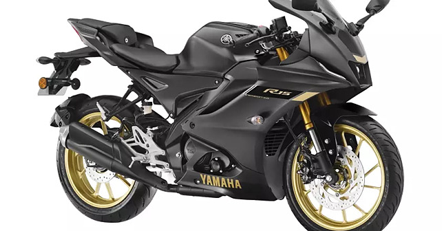 Yamaha r15 2025 mat black