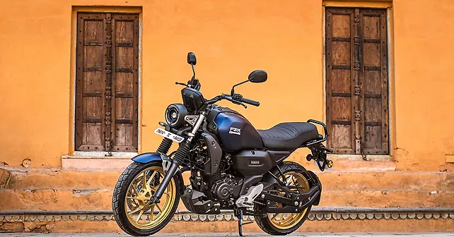 2024 Yamaha FZ-X offered in three colours in India - BikeWale