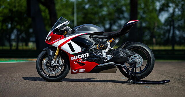 Ducati Panigale V2 Superquadro Final Edition-Image gallery - BikeWale