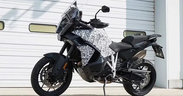 ktm-left-front-three-quarter2.