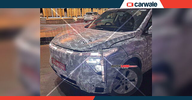 All-electric Mahindra XUV700 (XUV.e8) spied in production-ready form - CarWale