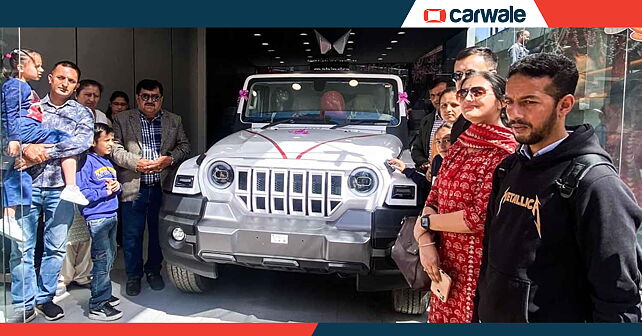 Mahindra Thar Roxx deliveries begin across India - CarWale