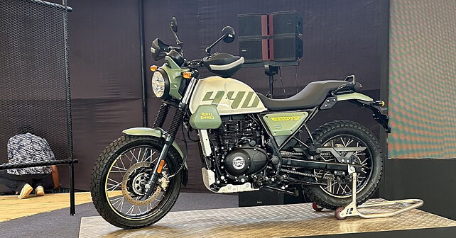 Rumors are circulating that the Royal Enfield Scram 440 will make its debut next year, further expanding the brand’s off-road capabilities.