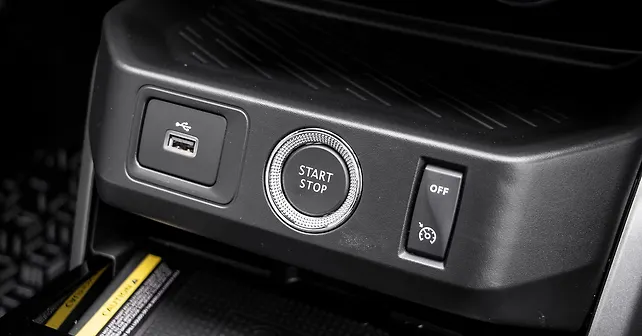 Renault Kiger Doors And Controls - CarWale