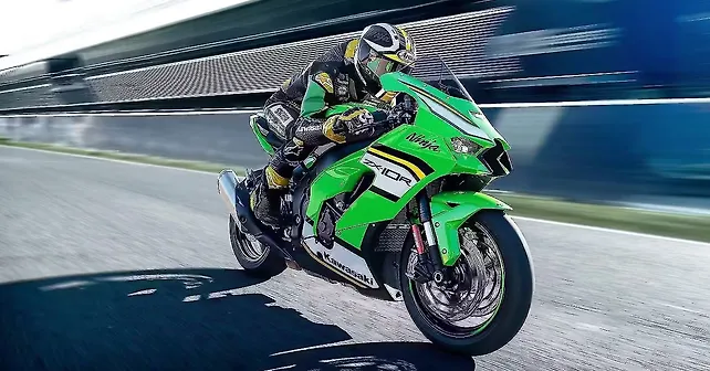 2026 Kawasaki Ninja ZX-10R Available with Rs. 2.5 Lakh Discount