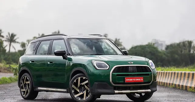 Countryman C Rear Row Air Vent Image, Countryman C Photos in India