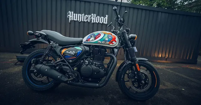 Royal Enfield Hosts HunterHood in Kochi