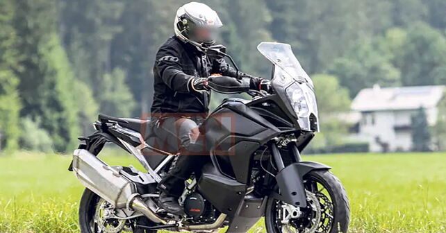 New KTM 1290 Super Adventure spotted with radar cruise control - BikeWale