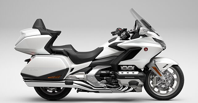 Honda Gold Wing Tour BS6 available in two colours - BikeWale