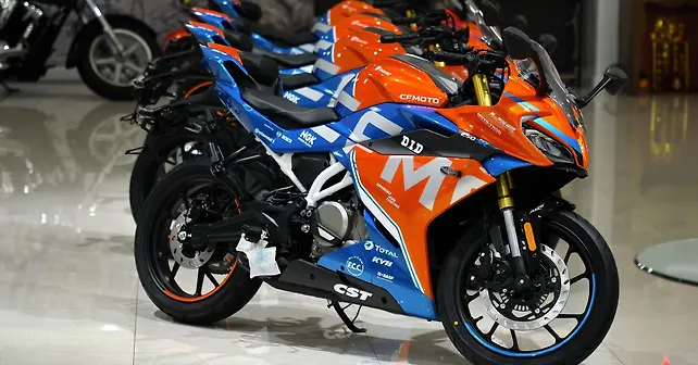 cfmoto-250sr-race-edition-image-gallery-bikewale
