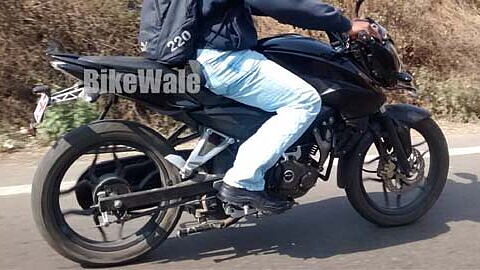 Bajaj Pulsar NS150 spied testing