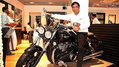 Triumph inaugurates a new dealership in Kochi