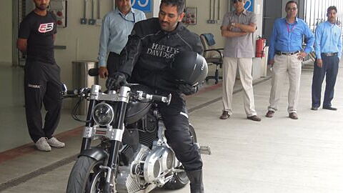 MS Dhoni to open superbike showroom in Ranchi