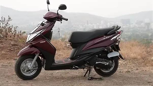 yamaha ray 2019