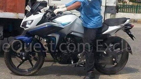 Yamaha Fazer 2.0 spotted without camouflage