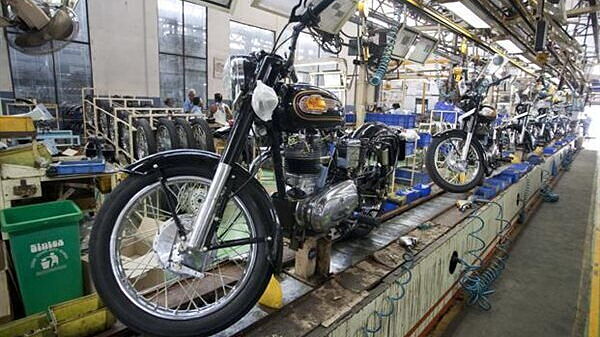 Government to roll back the excise duty sops on two-wheelers