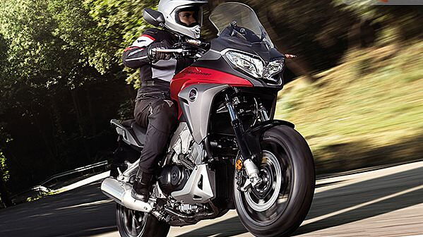 2015 Honda VFR800X Crossrunner revealed