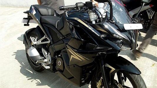 New images of the Bajaj Pulsar SS200 revealed