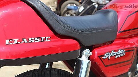 Hero Splendor Pro Classic priced at Rs 53,356