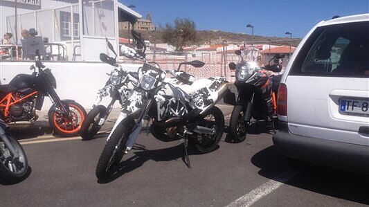 Husqvarna 701 Supermoto and Enduro spied in Spain