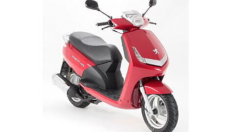 Mahindra on the verge of buying Peugeot scooter division