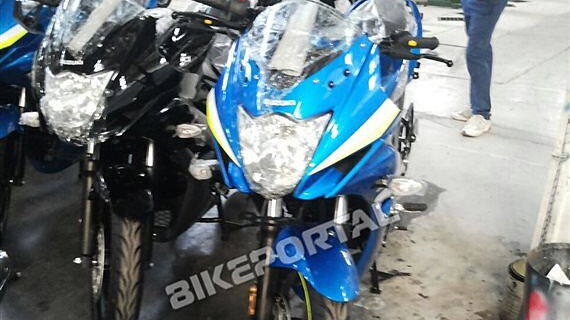 More spyshots of the faired Suzuki Gixxer SF emerge