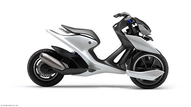 Yamaha unveils two three-wheeled scooter concepts