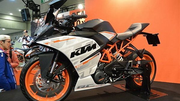 KTM Duke 250 and RC250 unveiled at Tokyo Motor Show