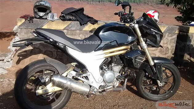 Mahindra Mojo spied testing at Lavasa