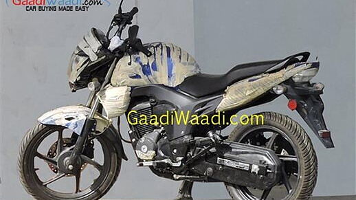 Honda CB Trigger facelift spied inside Gurgaon facility