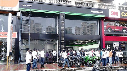 Kawasaki opens new showroom in Navi Mumbai