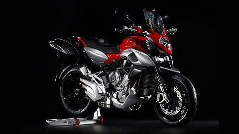 MV Agusta officially reveals the Stradale 800