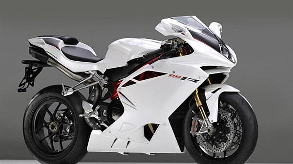 MV Agusta developing three 1000cc bikes for 2016