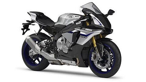 Yamaha unveils the YZF-R1M at the EICMA Show